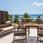 Jolara With Heated Pool ميميتسا