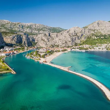 Apartman Jolara With Heated Pool *