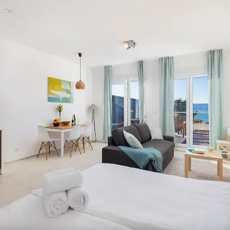 Jolara With Heated Pool